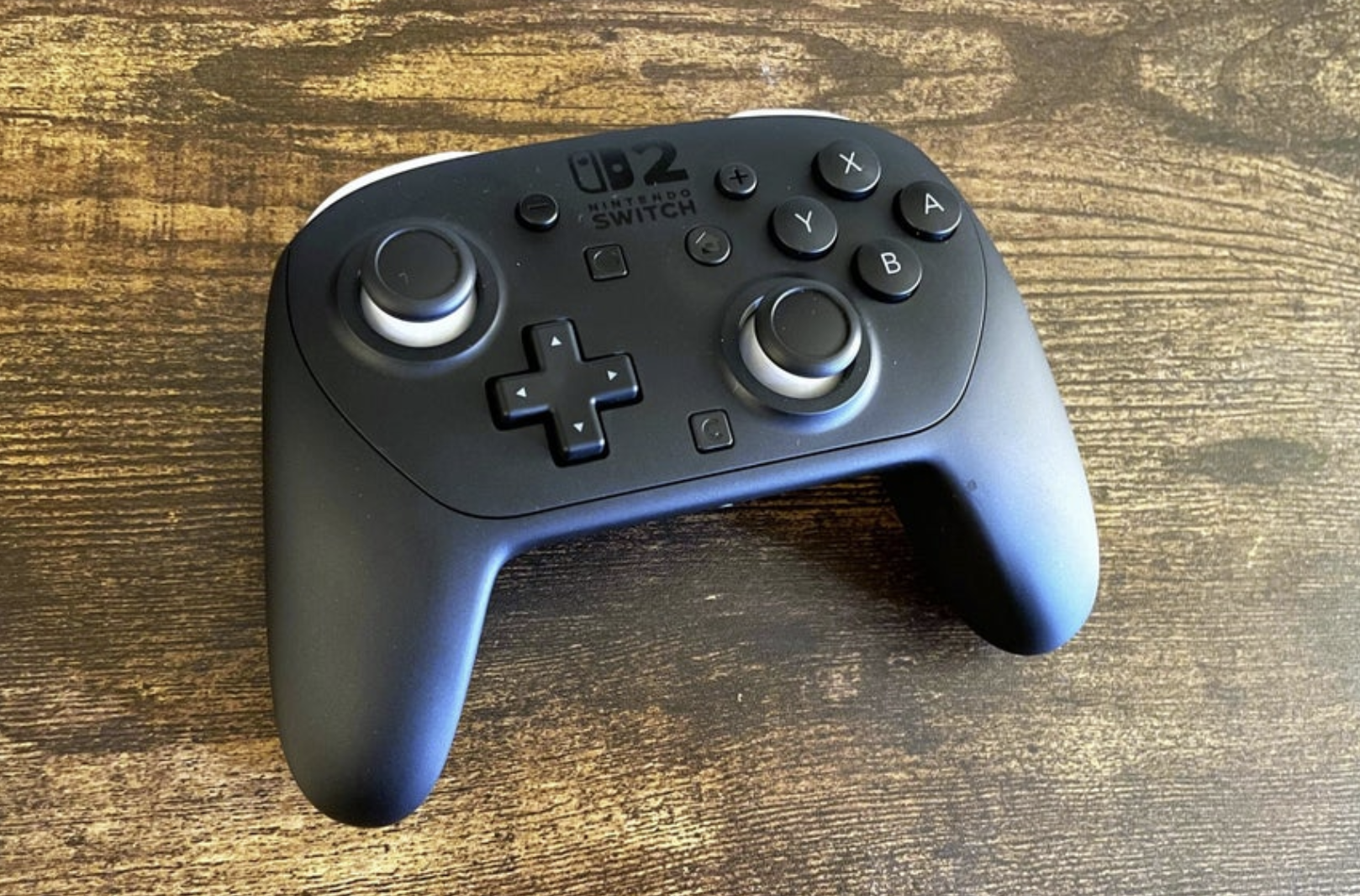 Review Nintendo Switch 2 Pro Controller – Tay cầm nâng cấp nhẹ, trải nghiệm vẫn ổn định
