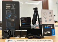 GoPro HERO11 Black Bundle (Like new)